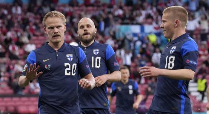  欧洲杯预选赛激战，死亡小组竞争惨烈  