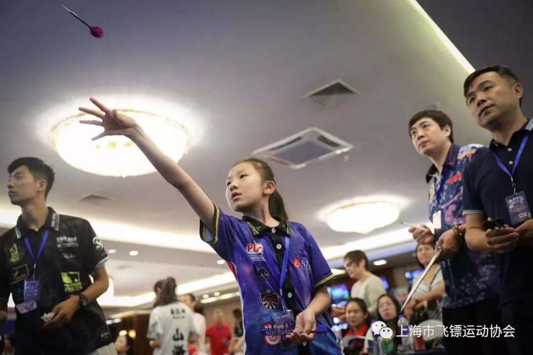  青春风暴席卷赛场，年轻军团展露锋芒