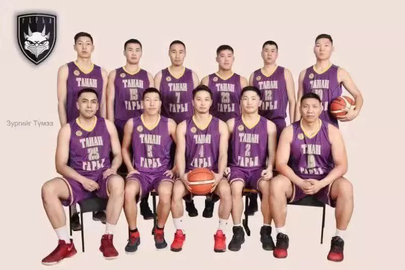  国际邀请赛开战，中外球队切磋技艺