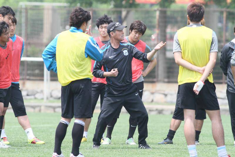  退役名宿回归，担任球队特别顾问